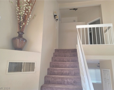 2436 Sun Shores Drive - Photo Thumbnail 15