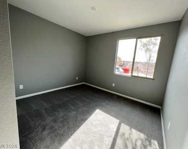 9236 Lunar Effect Street - Photo Thumbnail 7