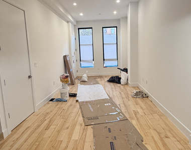 906A Lafayette Ave - Photo Thumbnail 17