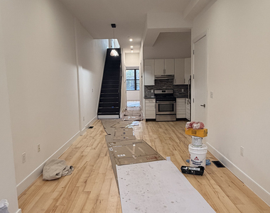 906A Lafayette Ave - Photo Thumbnail 19