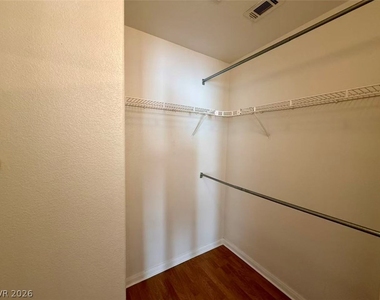 8605 Gilmore Avenue - Photo Thumbnail 11