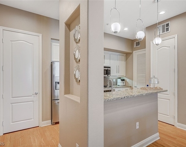 56 E Serene Avenue - Photo Thumbnail 8