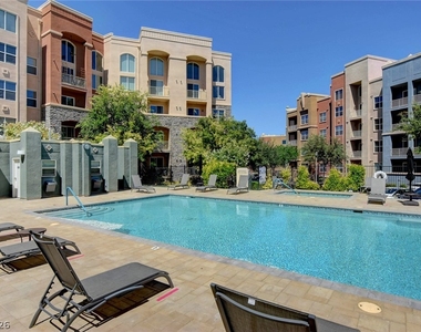 56 E Serene Avenue - Photo Thumbnail 38