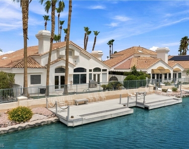 2933 Harbor Cove Drive - Photo Thumbnail 50