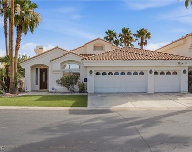 2933 Harbor Cove Drive - Photo Thumbnail 52