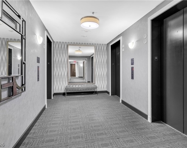 4471 Dean Martin Drive - Photo Thumbnail 5