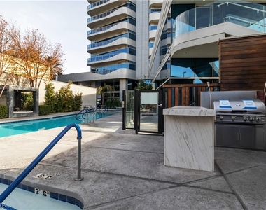4471 Dean Martin Drive - Photo Thumbnail 38