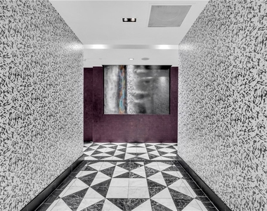 4471 Dean Martin Drive - Photo Thumbnail 4