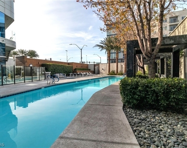 4471 Dean Martin Drive - Photo Thumbnail 33
