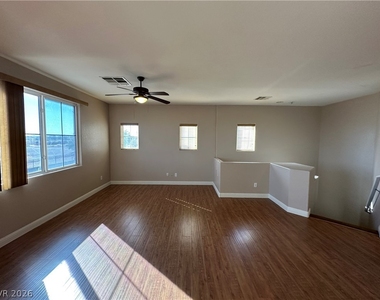 3925 Prescott Pines Street - Photo Thumbnail 2