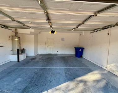 9326 Wildcat Springs Avenue - Photo Thumbnail 22