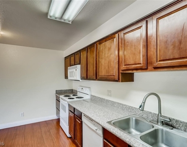 5229 Indian River Drive - Photo Thumbnail 9