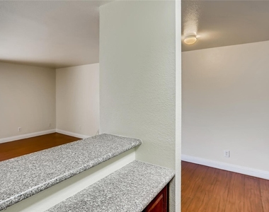 5229 Indian River Drive - Photo Thumbnail 8