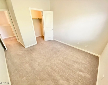 6743 Dragonfly Rock Street - Photo Thumbnail 20