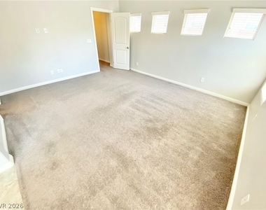 6743 Dragonfly Rock Street - Photo Thumbnail 13