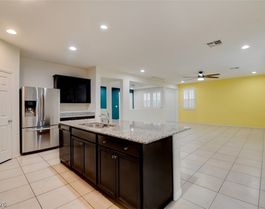 5437 Ordesa Valley Road - Photo Thumbnail 13