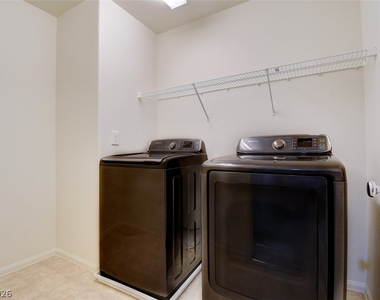 5437 Ordesa Valley Road - Photo Thumbnail 38