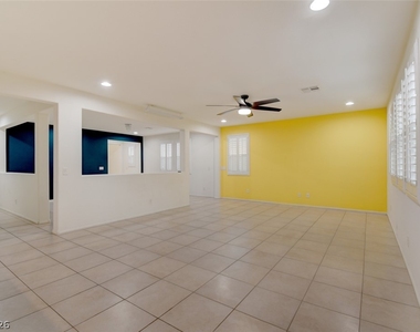 5437 Ordesa Valley Road - Photo Thumbnail 11