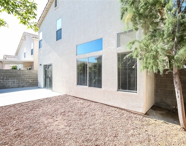 5013 Drifting Creek Avenue - Photo Thumbnail 13
