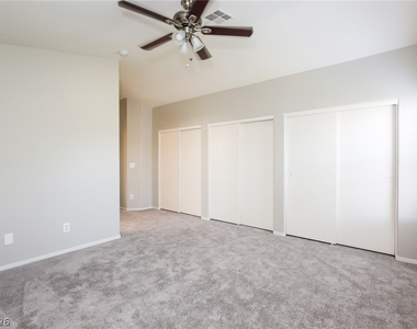 5013 Drifting Creek Avenue - Photo Thumbnail 7