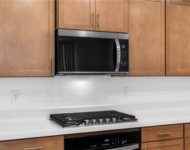 1025 Copper Robin Street - Photo Thumbnail 12