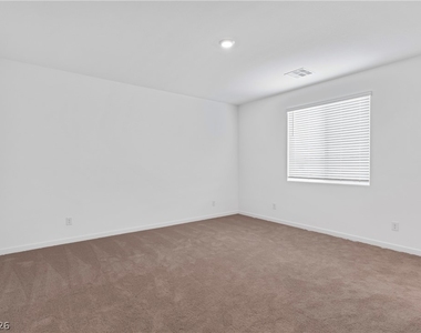 1025 Copper Robin Street - Photo Thumbnail 20