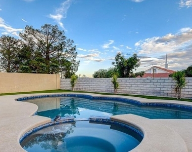 9713 Horizon Hills Drive - Photo Thumbnail 19