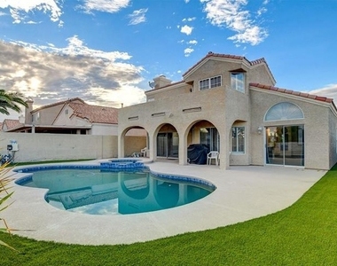 9713 Horizon Hills Drive - Photo Thumbnail 18