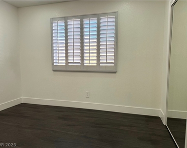 9713 Horizon Hills Drive - Photo Thumbnail 14