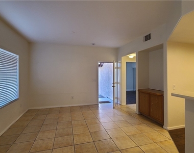 9580 W Reno Avenue - Photo Thumbnail 3