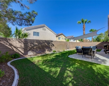 222 Hickory Heights - Photo Thumbnail 5