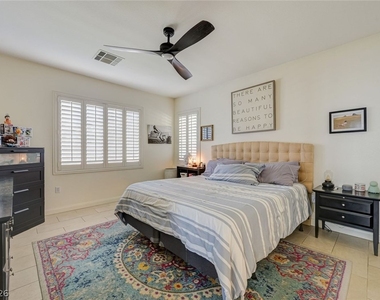 222 Hickory Heights - Photo Thumbnail 17