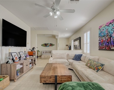 222 Hickory Heights - Photo Thumbnail 28