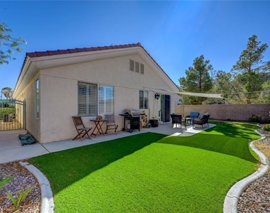 222 Hickory Heights - Photo Thumbnail 8