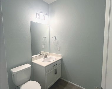 7712 Eastham Bay Avenue - Photo Thumbnail 41