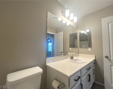 7712 Eastham Bay Avenue - Photo Thumbnail 33
