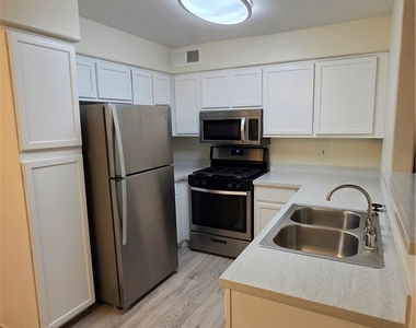 5241 Caspian Springs Drive - Photo Thumbnail 2