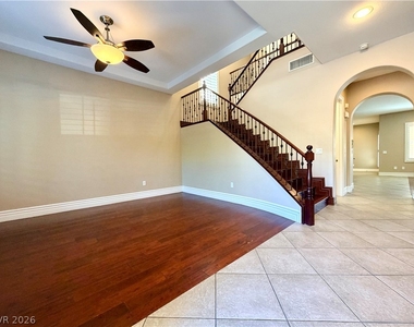 10346 Sweet Laurel Street - Photo Thumbnail 2