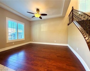 10346 Sweet Laurel Street - Photo Thumbnail 3