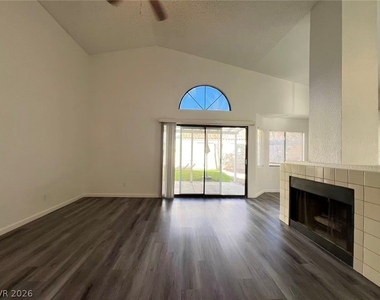 98 Trevor Drive - Photo Thumbnail 8