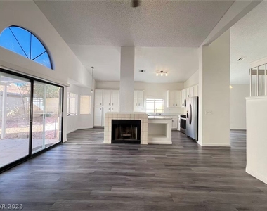 98 Trevor Drive - Photo Thumbnail 6