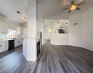 98 Trevor Drive - Photo Thumbnail 5