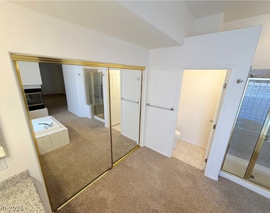2121 Stone Croft Street - Photo Thumbnail 29