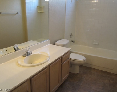 2050 W Warm Springs Road - Photo Thumbnail 33