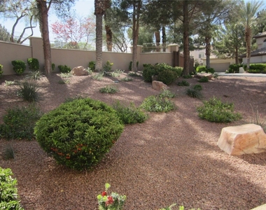 2050 W Warm Springs Road - Photo Thumbnail 15