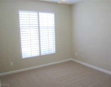 2050 W Warm Springs Road - Photo Thumbnail 34