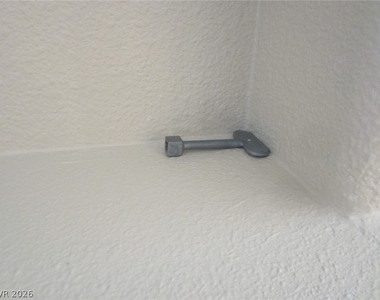 2050 W Warm Springs Road - Photo Thumbnail 29