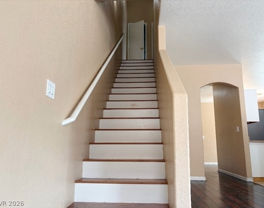 4647 Dealers Choice Way - Photo Thumbnail 9