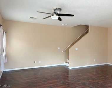 4647 Dealers Choice Way - Photo Thumbnail 8