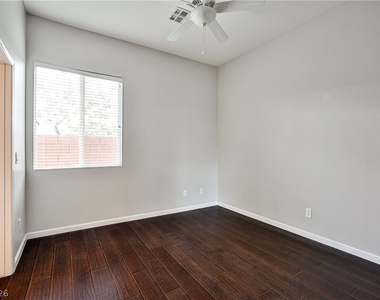 9023 Sleepy Canyon Avenue - Photo Thumbnail 14